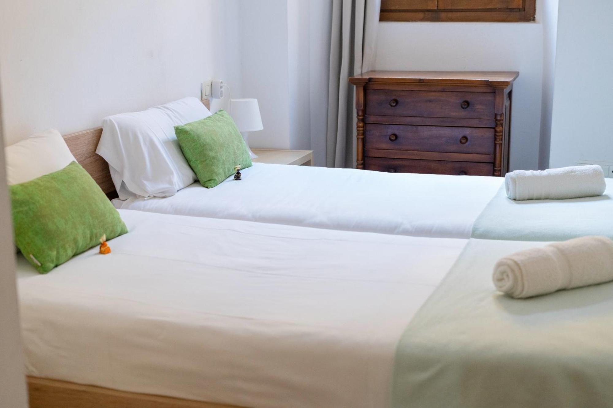 Apartamentos Granata Granada Bagian luar foto